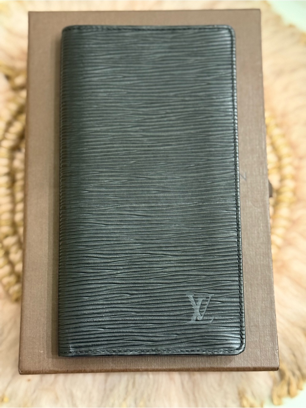 Louis Vuitton Epi Leather Long Wallet Black Noir Made in Spain Authentic